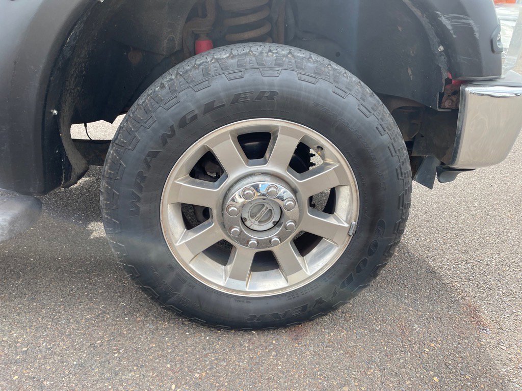 Used 2009 Ford F350 Lariat image 26