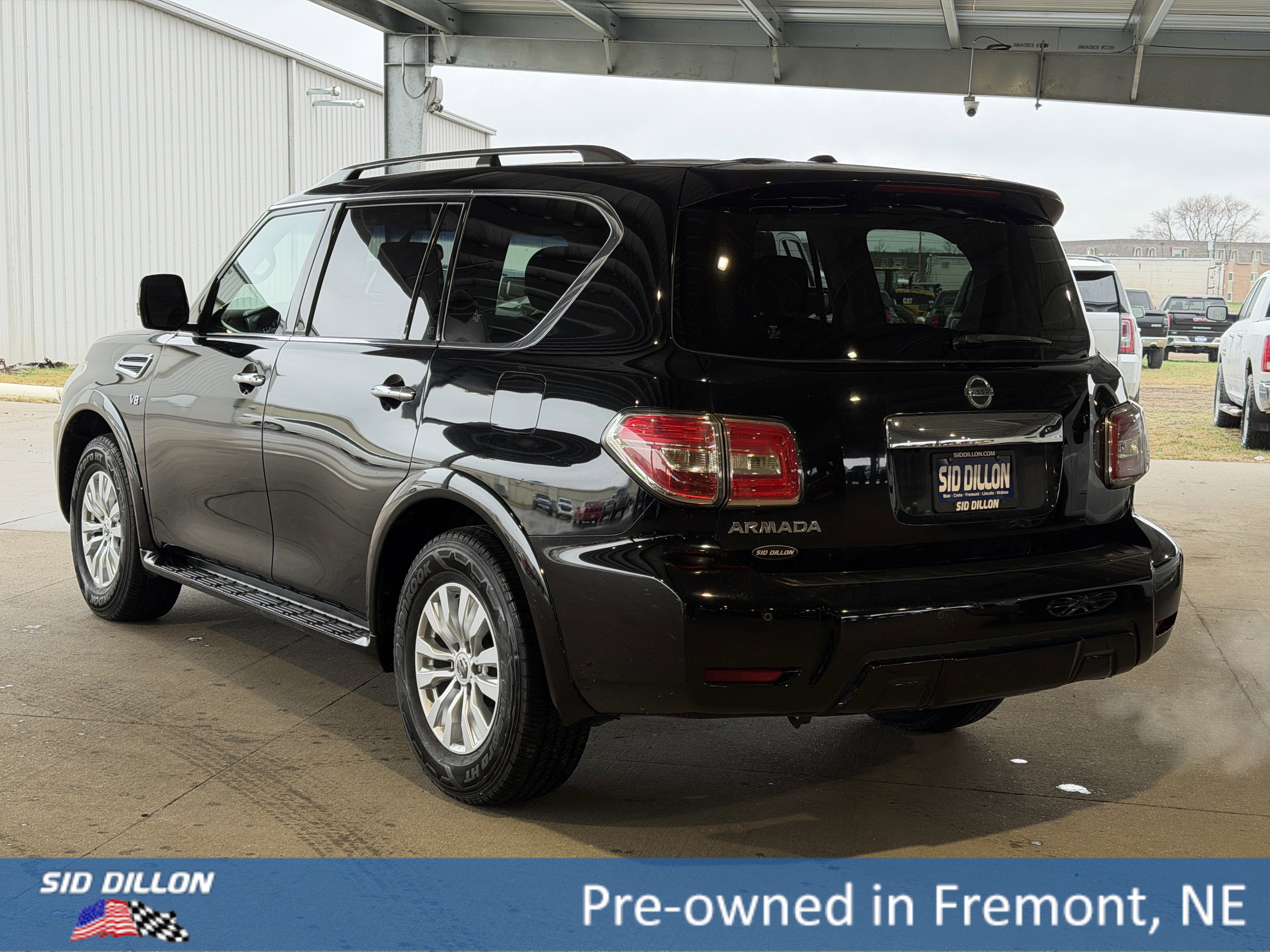 Used 2017 Nissan Armada SV w/ Driver Package AWD/4WD image 8