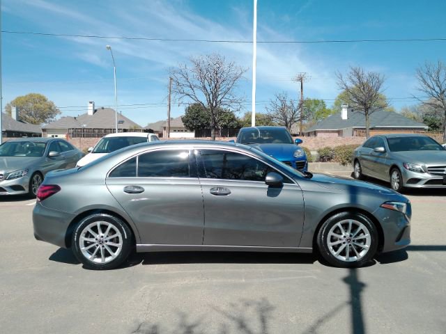 Used 2019 Mercedes-Benz A 220 w/ Premium Package image 5