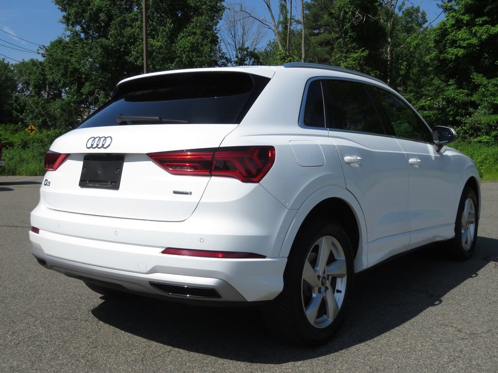 Used 2022 Audi Q3 2.0T Premium w/ Convenience Package AWD/4WD image 5