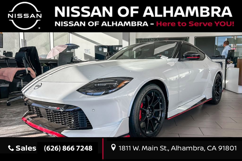 New 2024 Nissan Z NISMO w/ Floor Mat Package