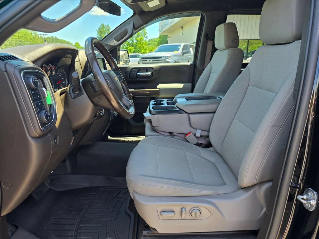 Certified 2022 Chevrolet Silverado 1500 LT AWD/4WD image 4