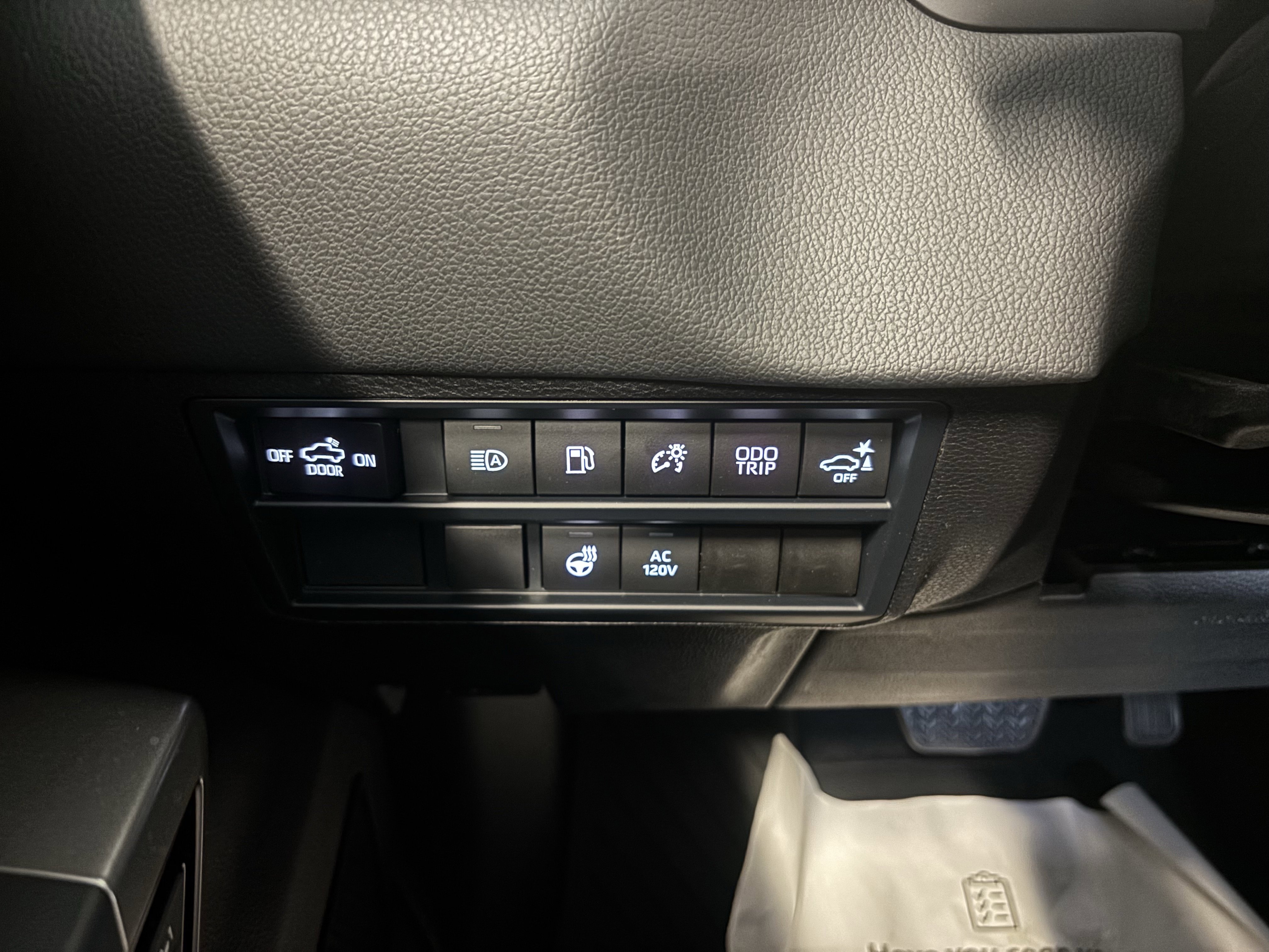 New 2026 Toyota Tundra Limited AWD/4WD image 26