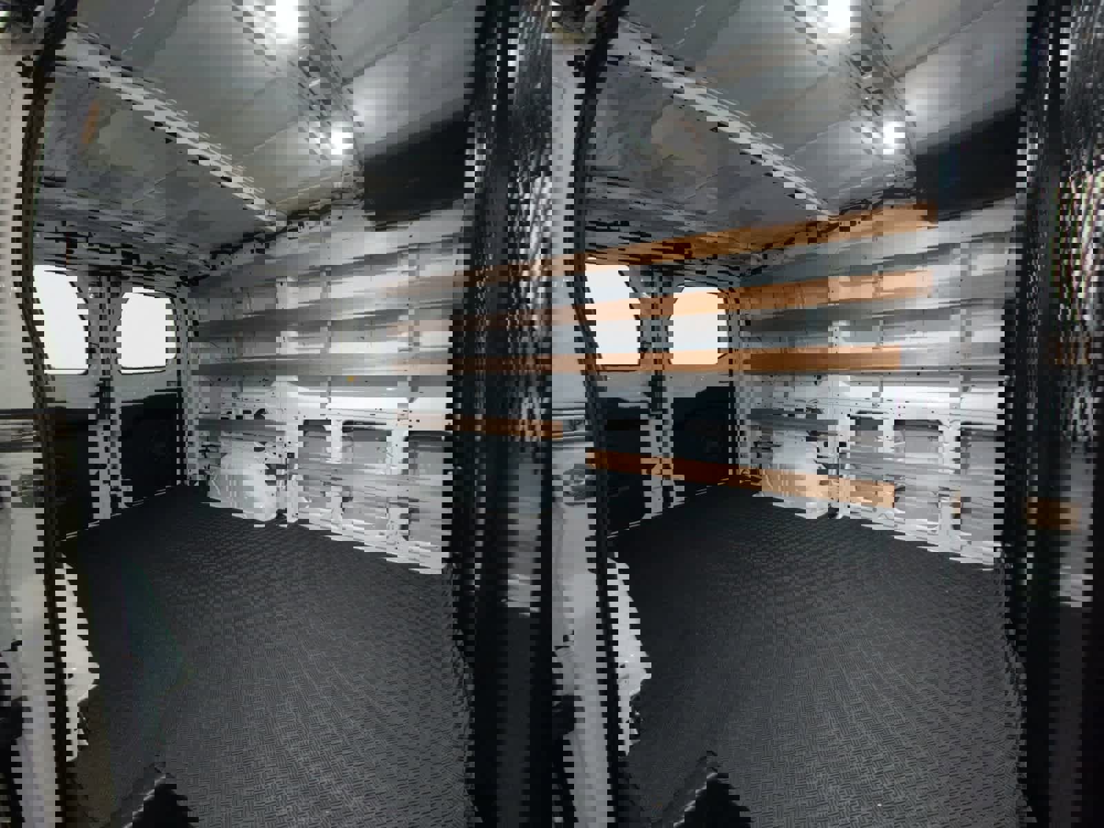 Used 2024 Ford Transit 250 Low Roof w/ Exterior Upgrade Package image 15