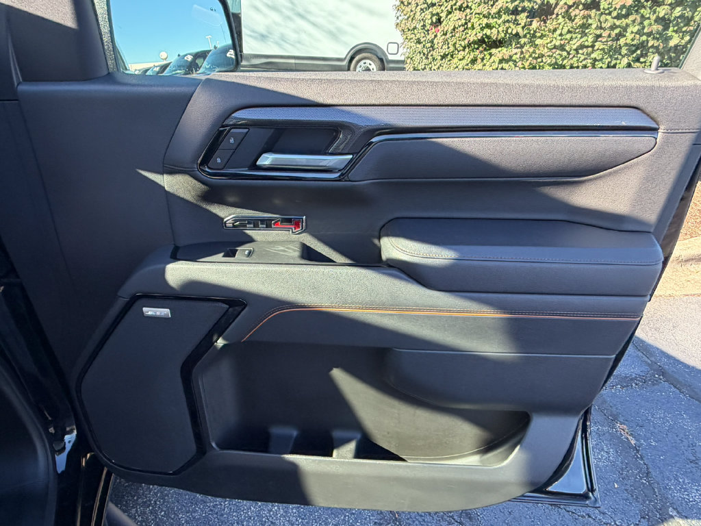Certified 2025 GMC Sierra 1500 AT4 w/ Technology Package AWD/4WD image 18