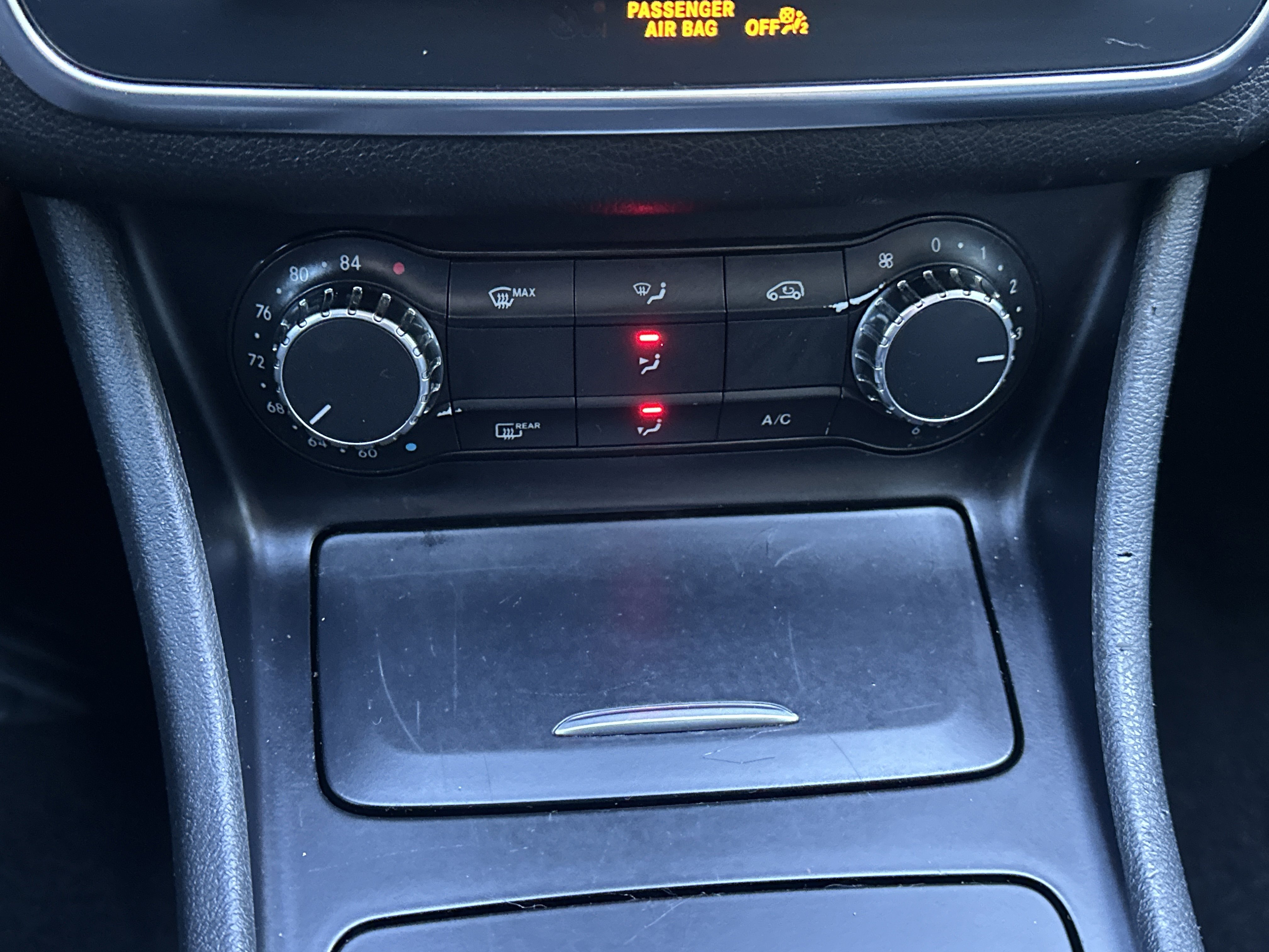 Used 2015 Mercedes-Benz GLA 250 4MATIC image 23