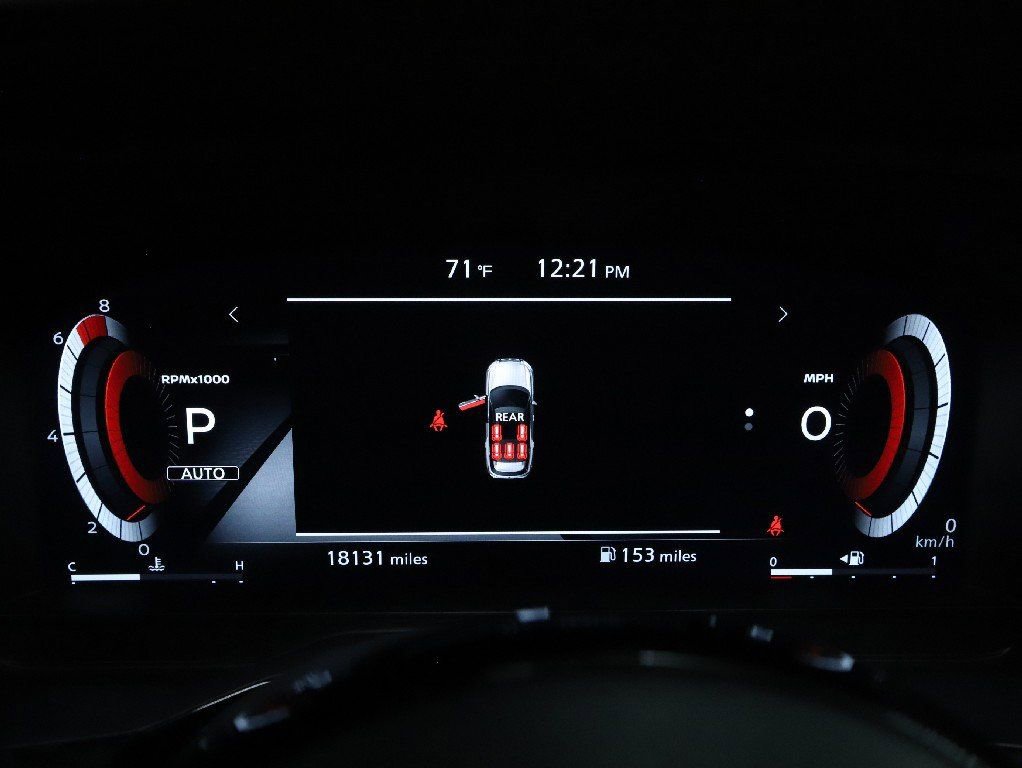 Certified 2024 Nissan Pathfinder Platinum image 29