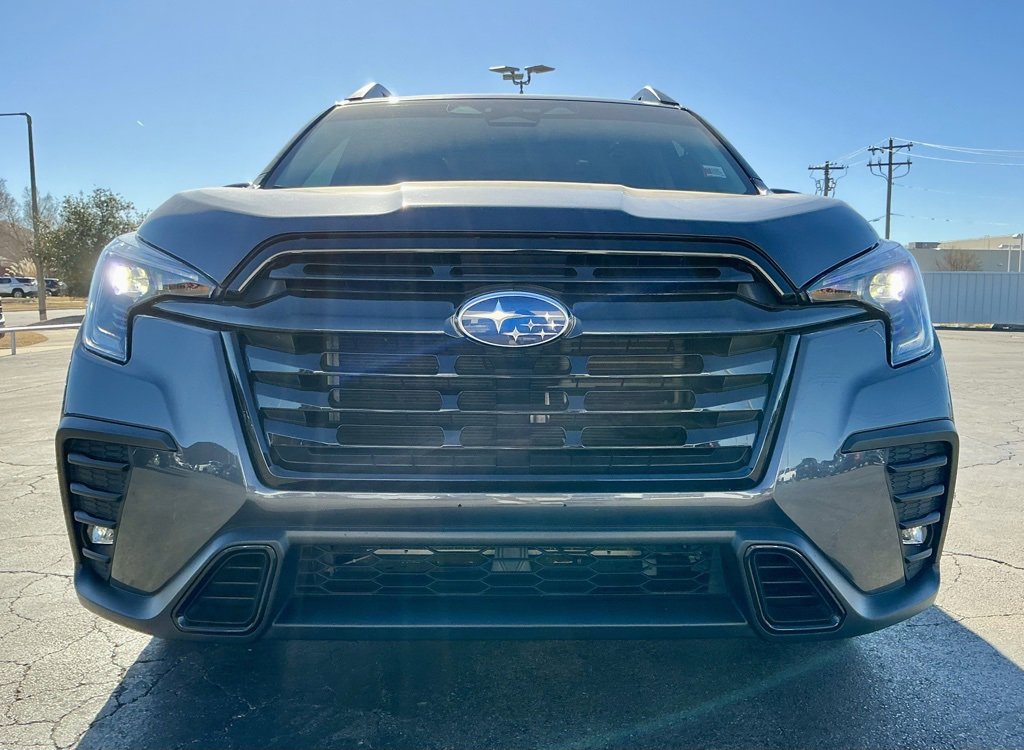 Used 2023 Subaru Ascent Onyx Edition image 9