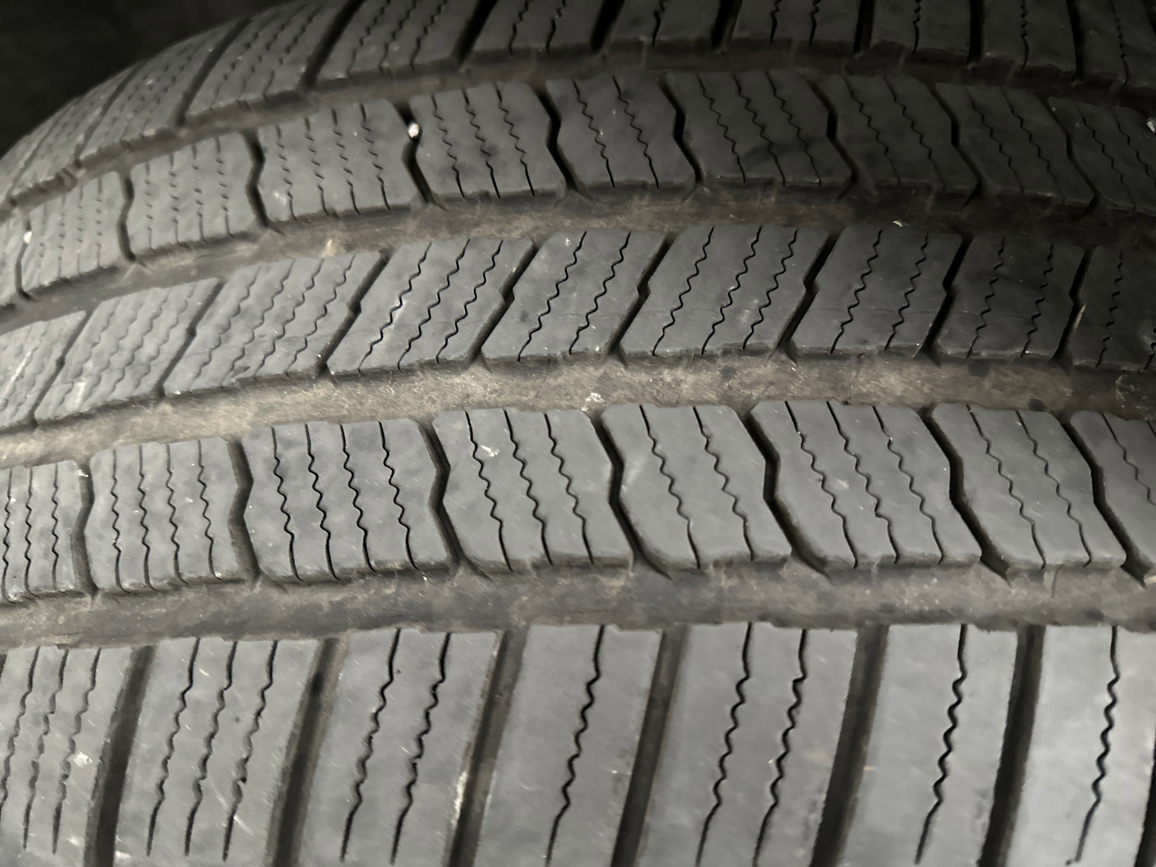 Used 2020 GMC Sierra 1500 AT4 w/ AT4 Preferred Package image 13