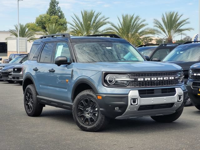 New 2025 Ford Bronco Sport Badlands w/ Badlands Tech Package AWD/4WD image 1