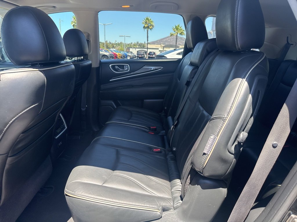 Used 2019 INFINITI QX60 Luxe w/ Essential Package image 15