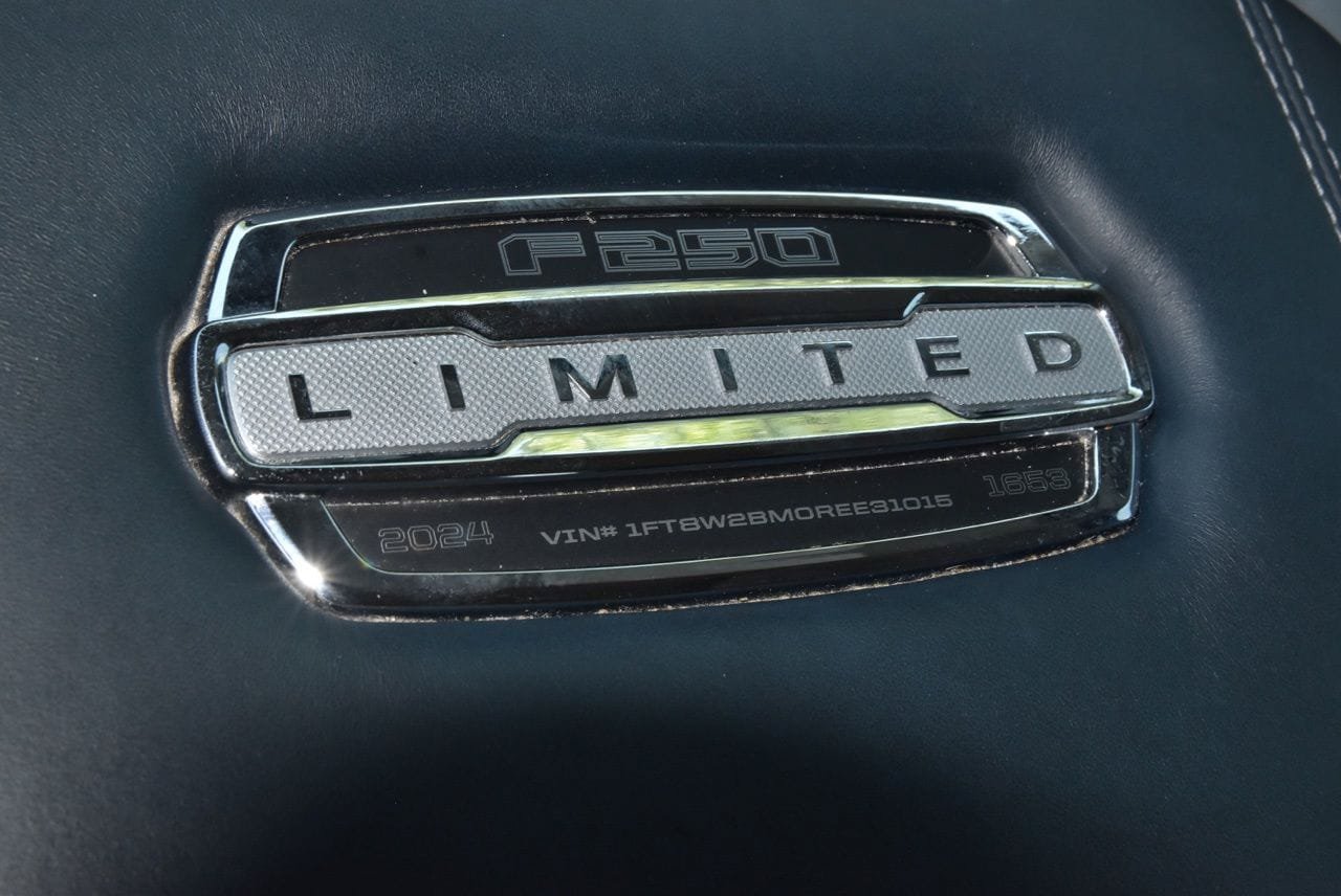Used 2024 Ford F250 Limited AWD/4WD image 31