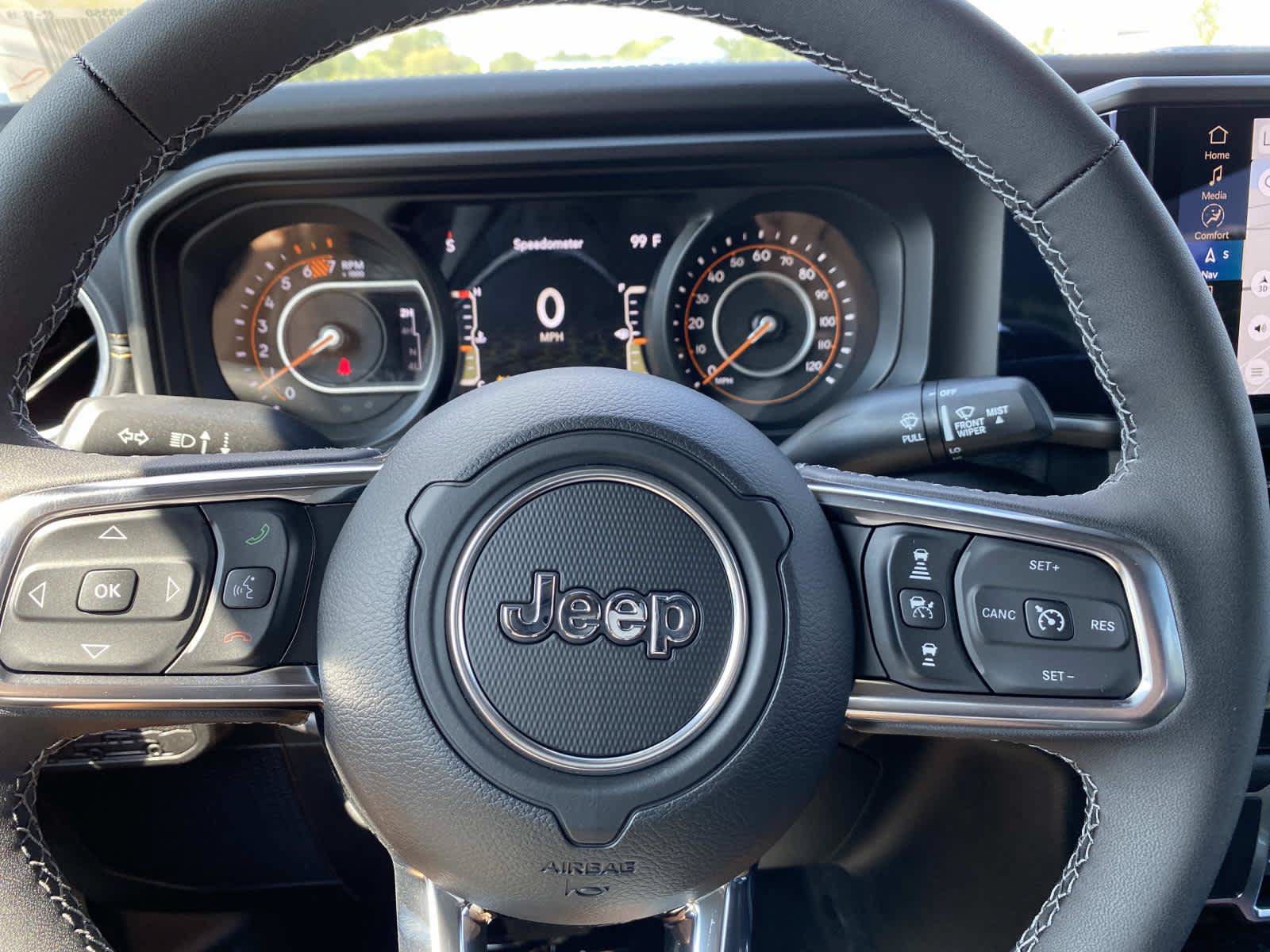New 2026 Jeep Wrangler Unlimited Sahara AWD/4WD image 15