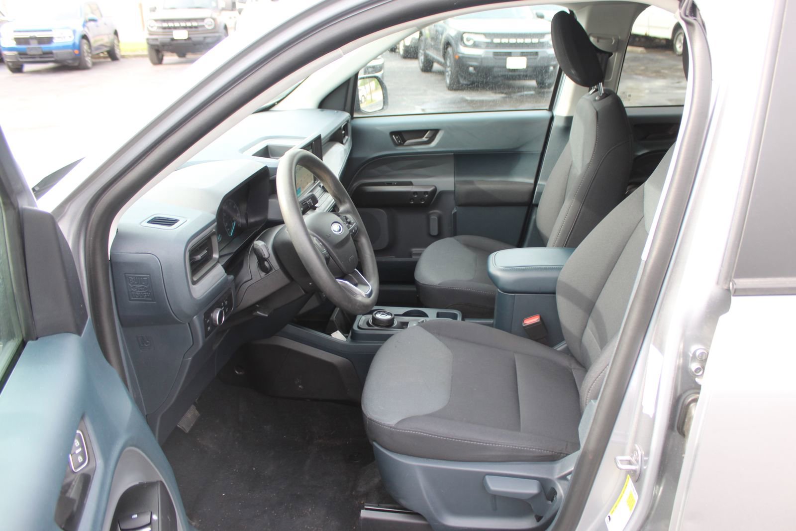 Used 2023 Ford Maverick XL FWD image 9