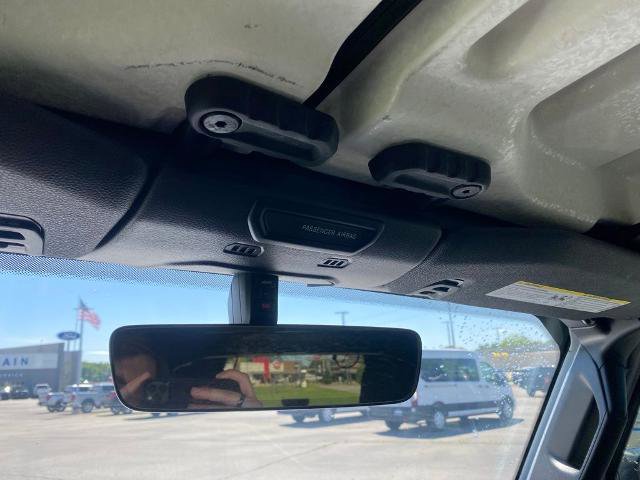 Used 2018 Jeep Wrangler Unlimited Sahara AWD/4WD image 23