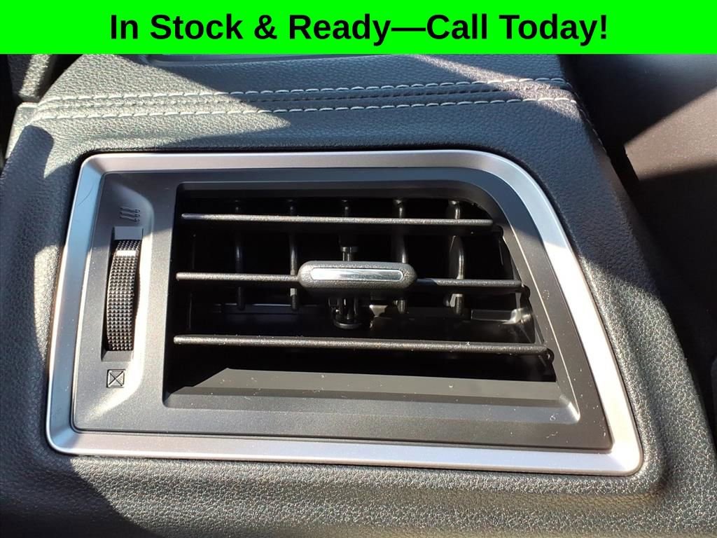 Used 2022 Subaru Ascent Premium w/ Convenience Package image 18