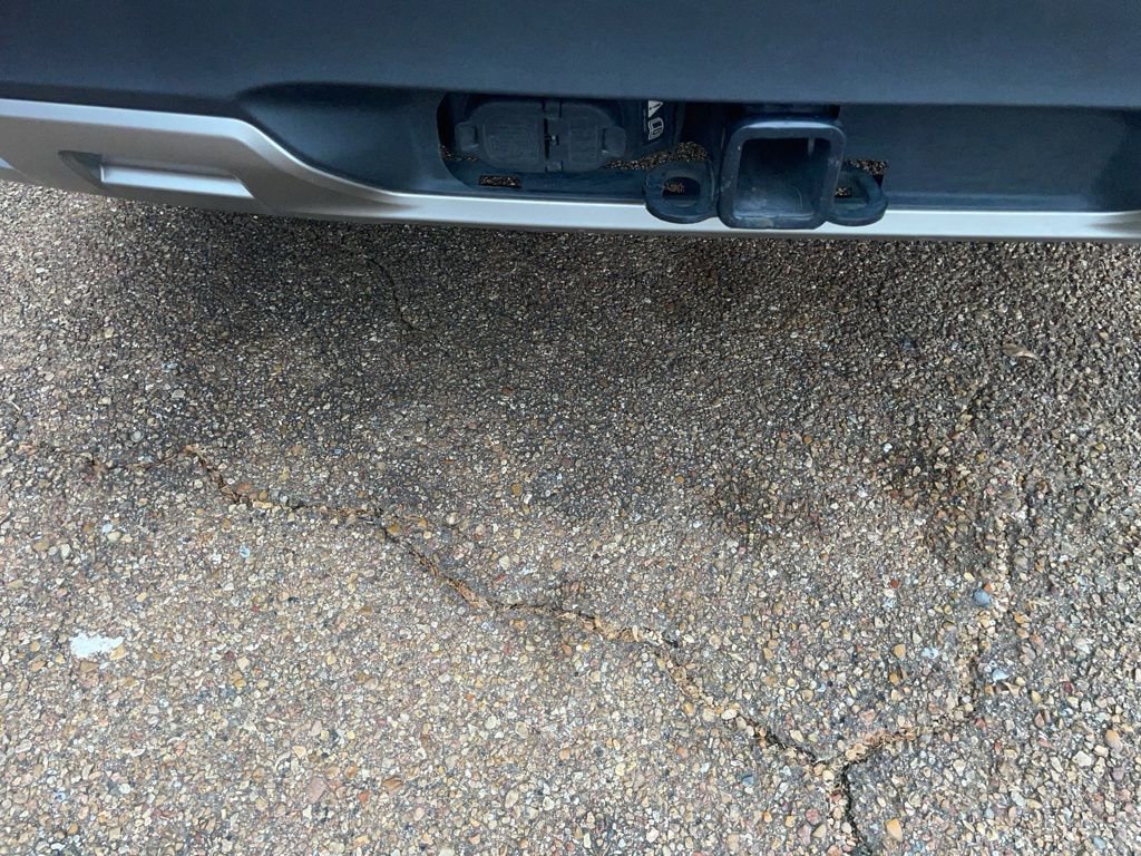 Used 2025 Ford Explorer Active w/ Active Comfort Package image 8