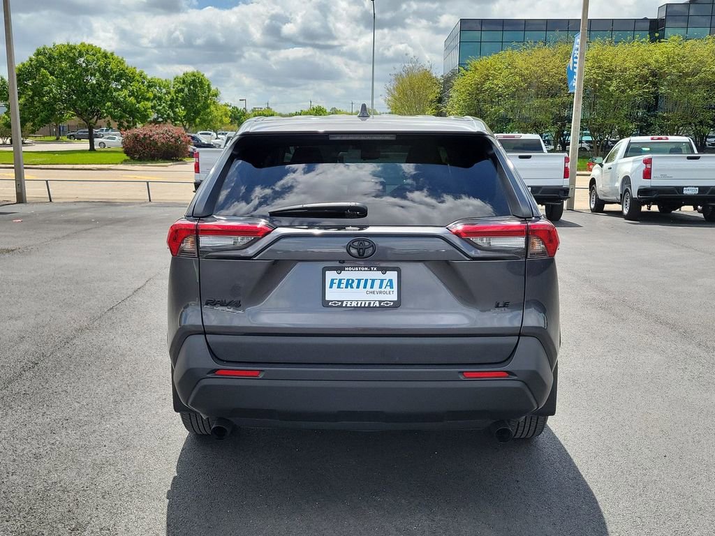 Used 2023 Toyota RAV4 LE image 16