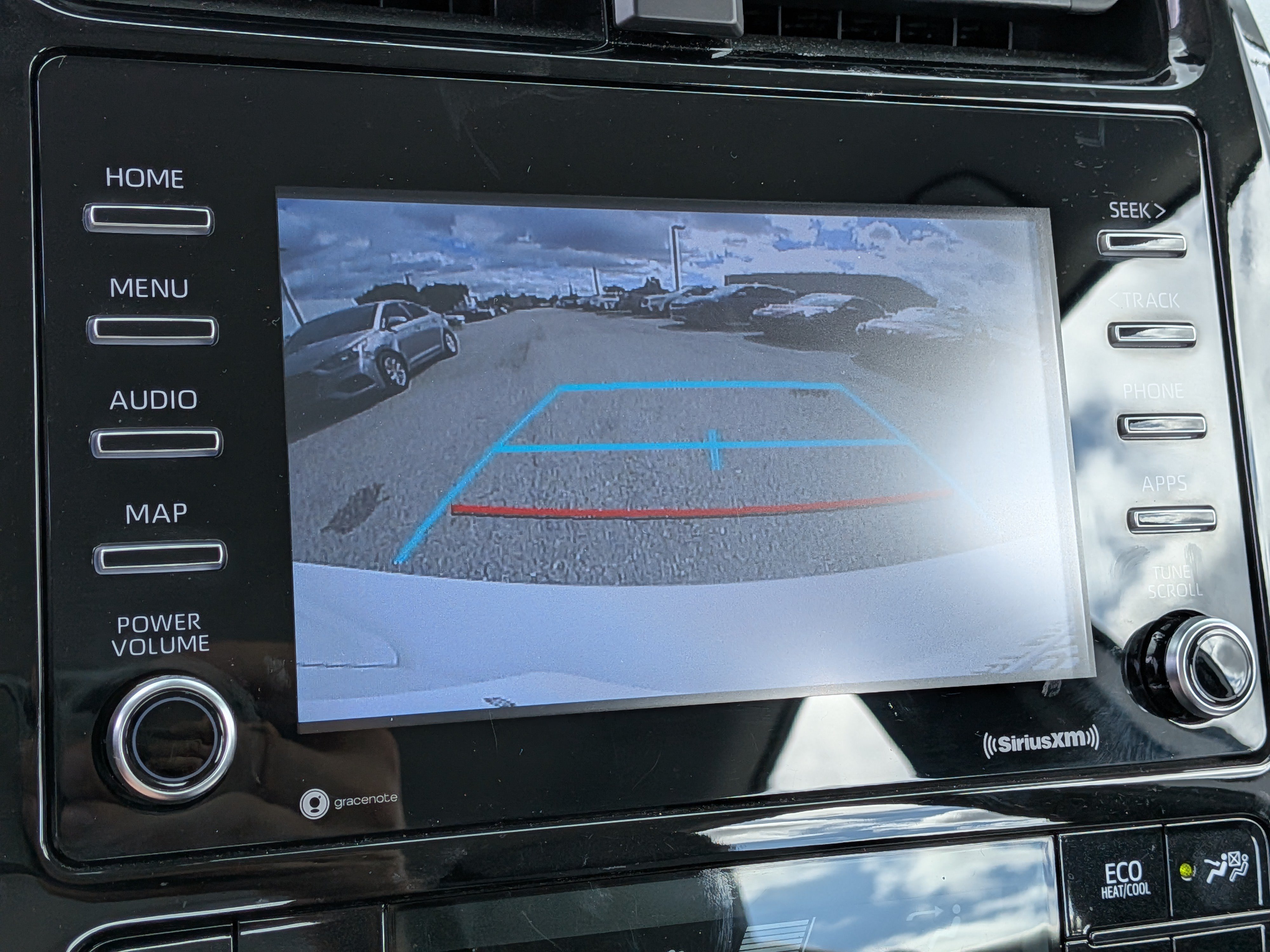Used 2021 Toyota Prius L Eco FWD image 35