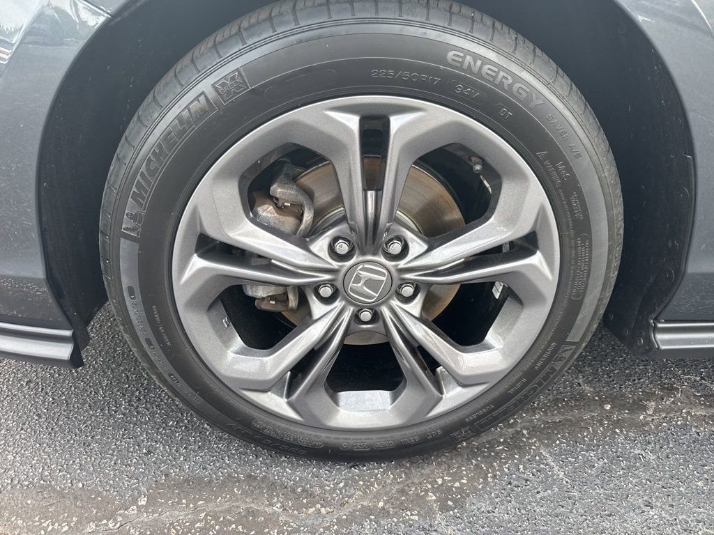 Certified 2023 Honda Accord EX image 10