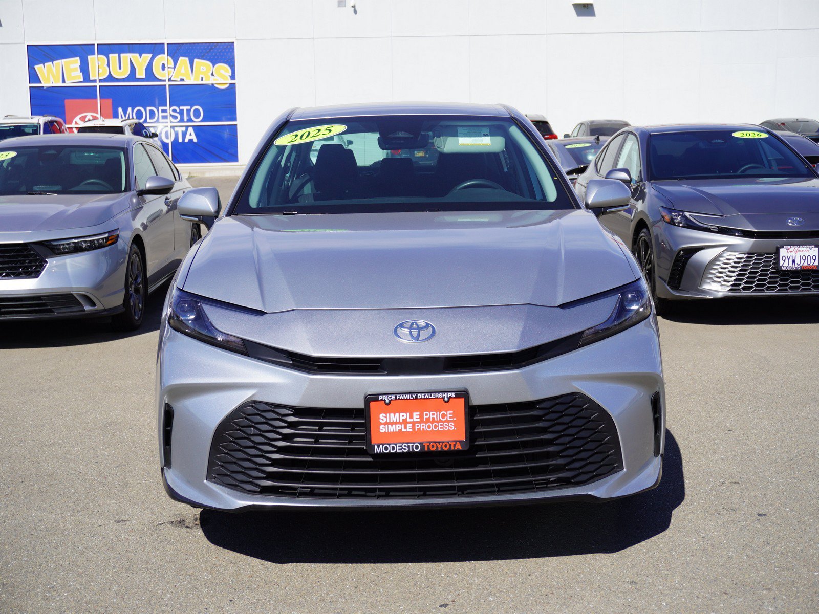 Used 2025 Toyota Camry LE w/ Convenience Package AWD/4WD image 6