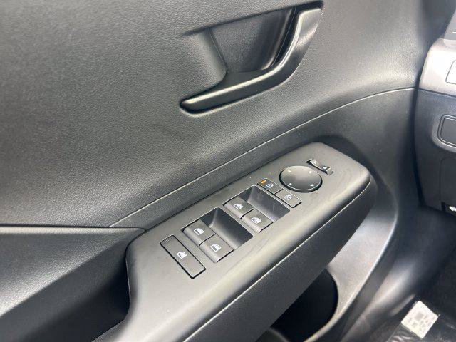 New 2027 Hyundai Kona SEL Sport AWD/4WD image 11