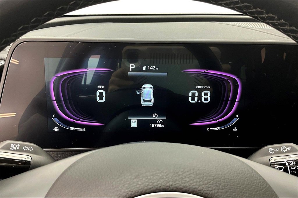 Used 2024 Kia Sportage EX image 20