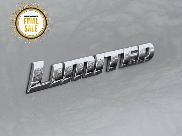 Used 2018 Toyota 4Runner Limited image 15