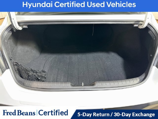 Certified 2024 Hyundai Elantra SEL FWD image 11