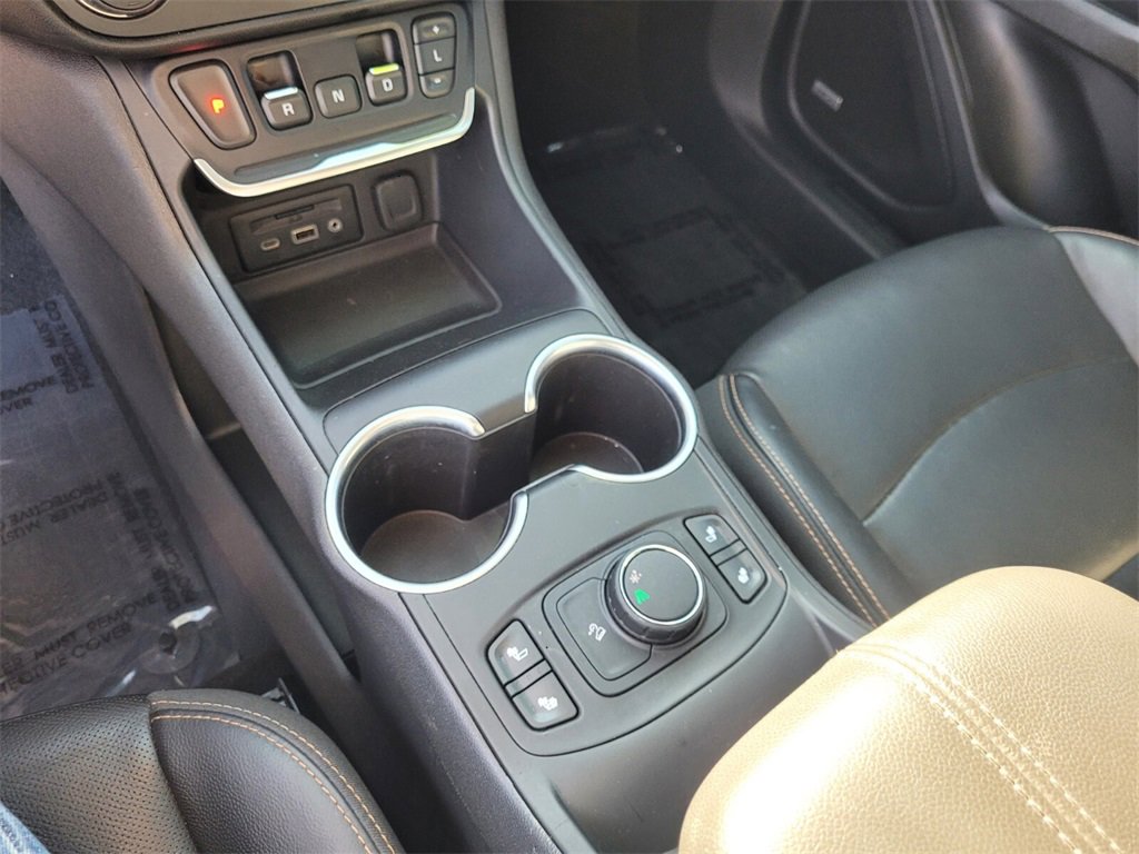 Used 2019 GMC Terrain SLT w/ Preferred Package image 26