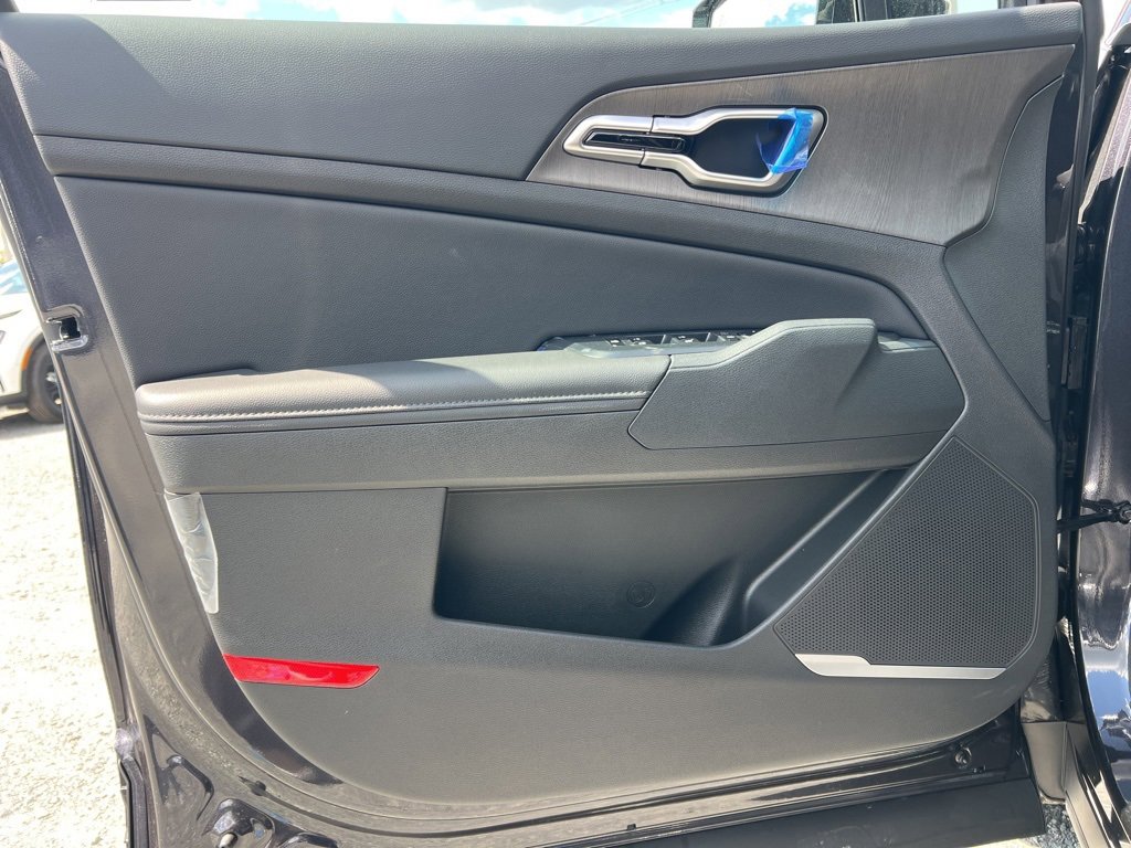 New 2026 Kia Sportage X-Line w/ X-Line Premium Package image 8