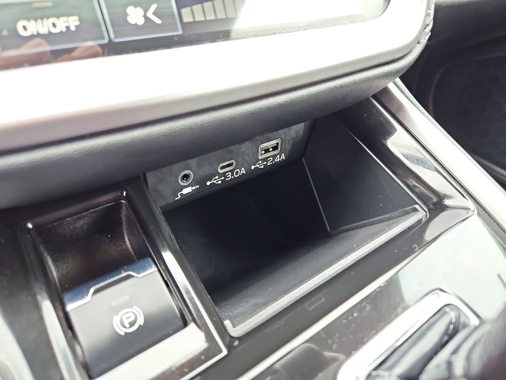 Used 2024 Subaru Legacy Premium image 21
