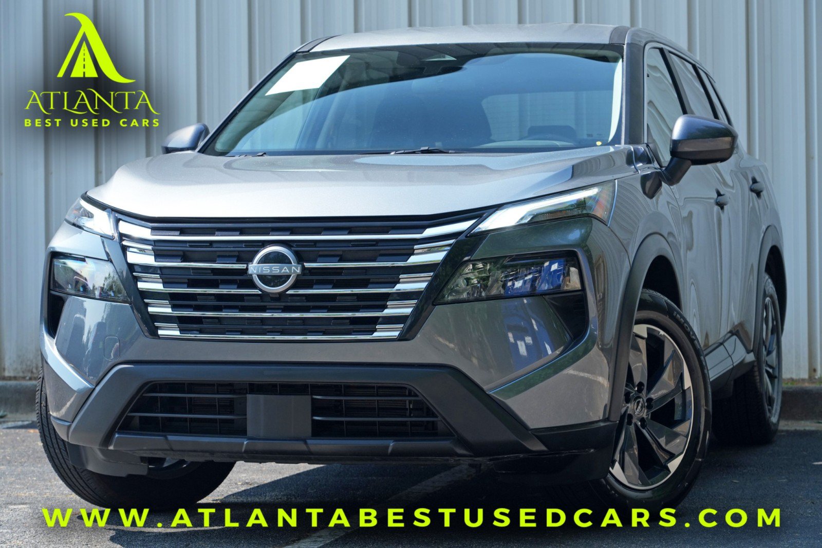 Used 2025 Nissan Rogue SV FWD video 1