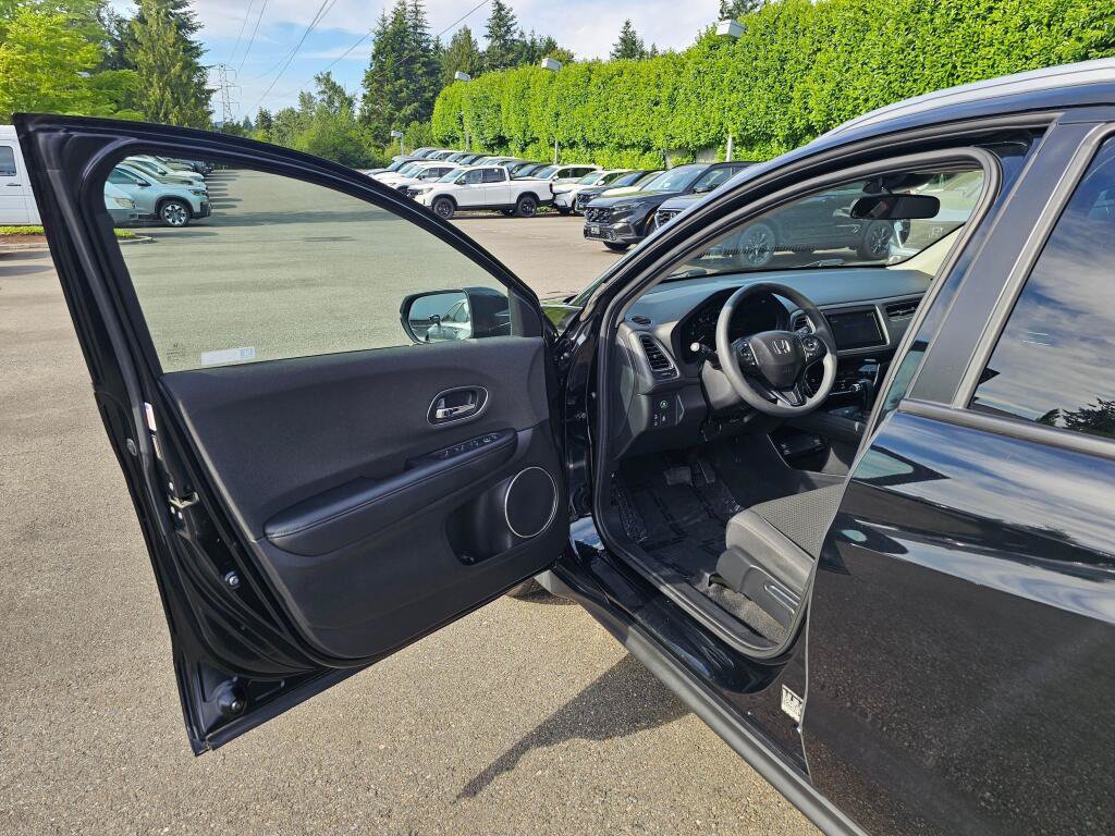Used 2019 Honda HR-V EX image 19