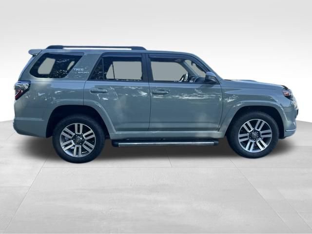 Used 2023 Toyota 4Runner TRD Sport AWD/4WD image 6
