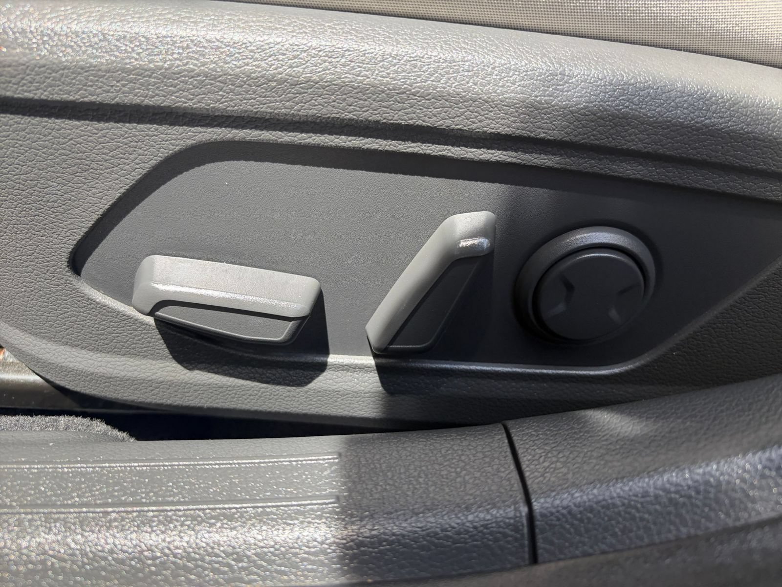 Used 2025 Hyundai Sonata SEL FWD image 22