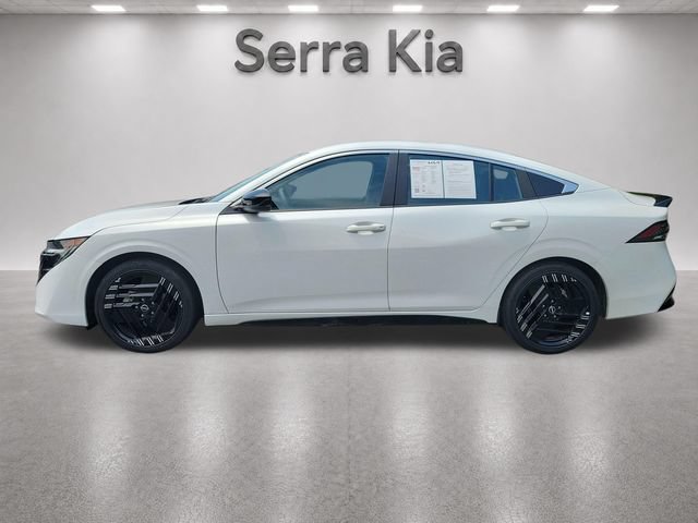 Used 2026 Nissan Sentra SR w/ Floor Mat Package FWD image 2