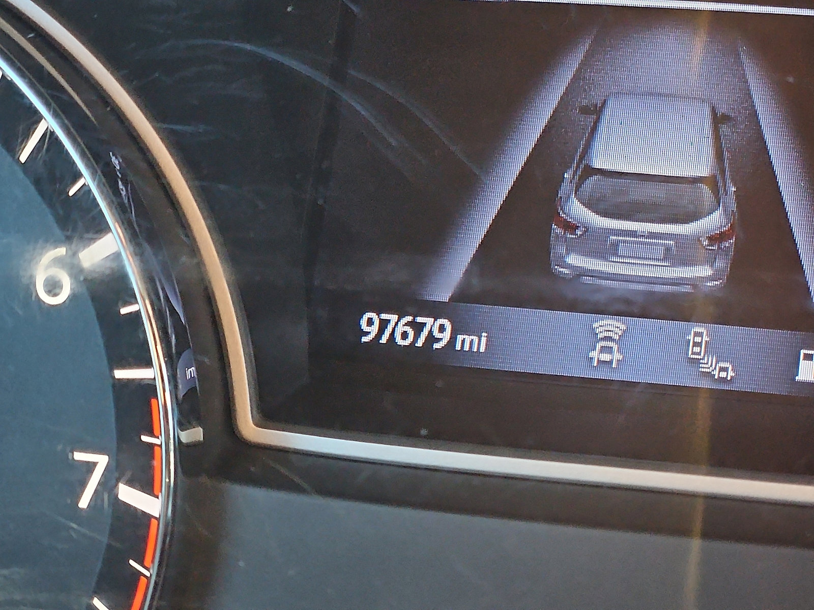 Used 2019 Nissan Pathfinder SV image 19