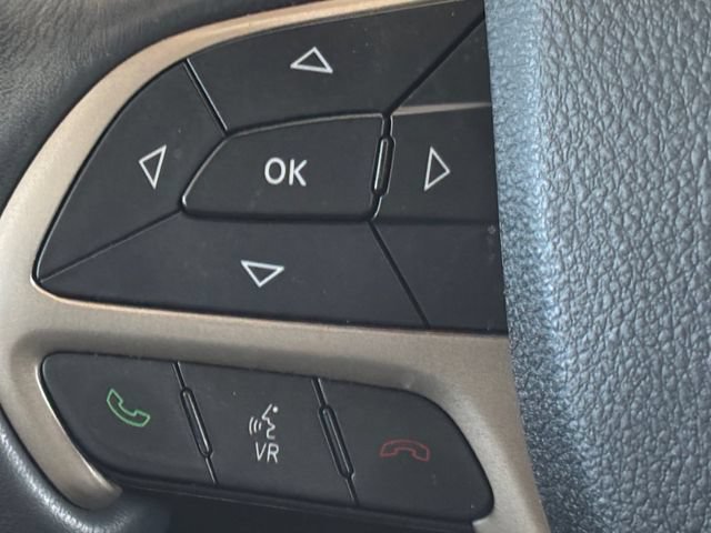 Used 2016 Jeep Grand Cherokee Limited RWD image 12