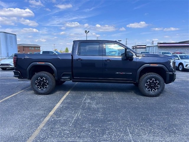 New 2026 GMC Sierra 2500 AT4X image 2