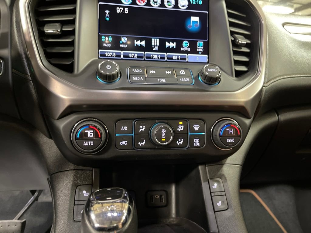 Used 2017 GMC Acadia SLT image 19