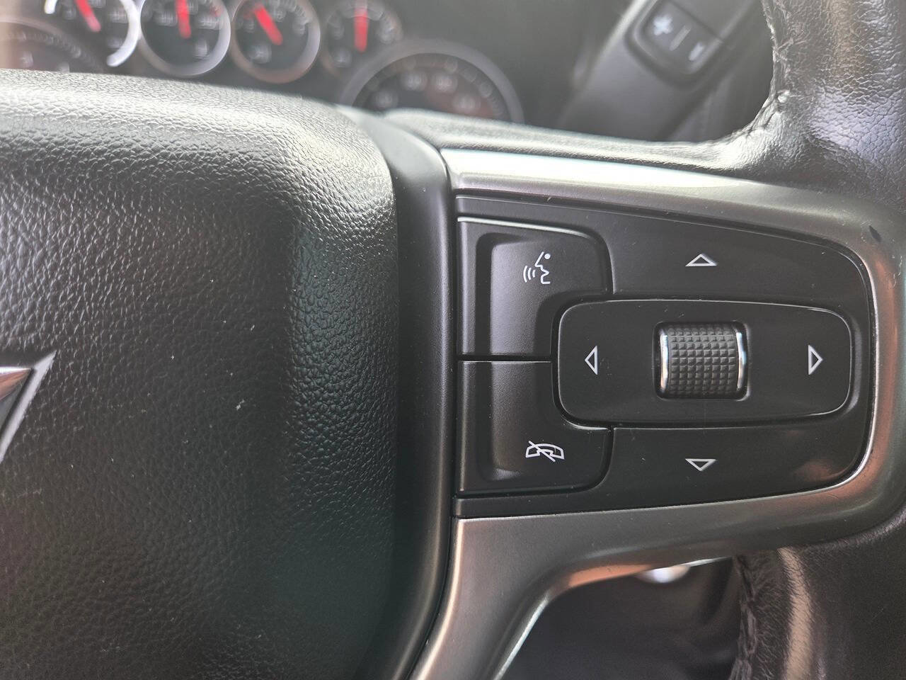 Used 2020 Chevrolet Silverado 3500 LTZ w/ LTZ Texas Edition AWD/4WD image 18