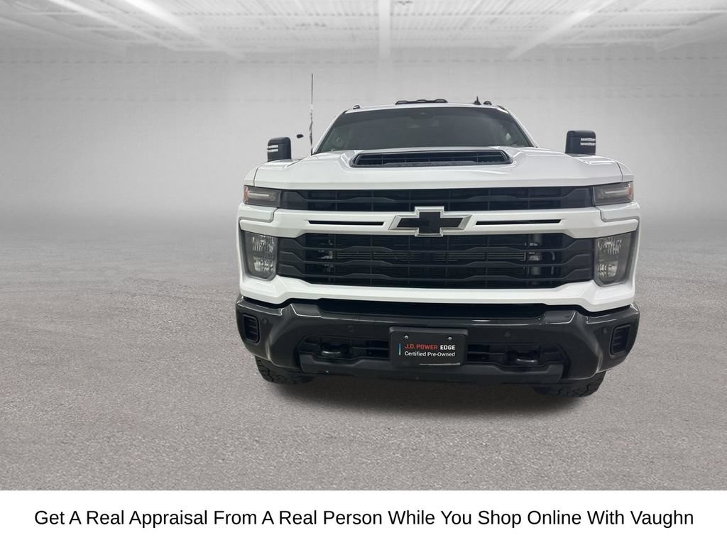 Used 2025 Chevrolet Silverado 2500 Custom w/ Custom Value Package AWD/4WD image 5