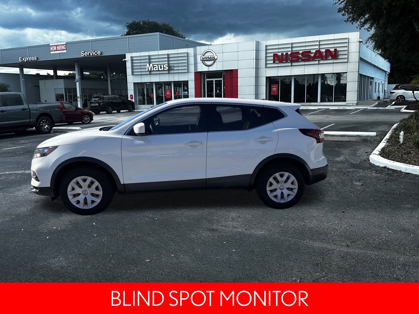 Used 2020 Nissan Rogue Sport S image 7