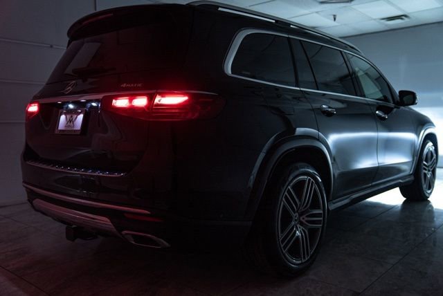 Used 2025 Mercedes-Benz GLS 450 4MATIC image 41