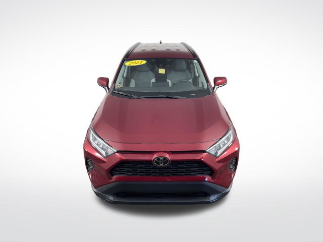 Used 2021 Toyota RAV4 XLE AWD/4WD image 42