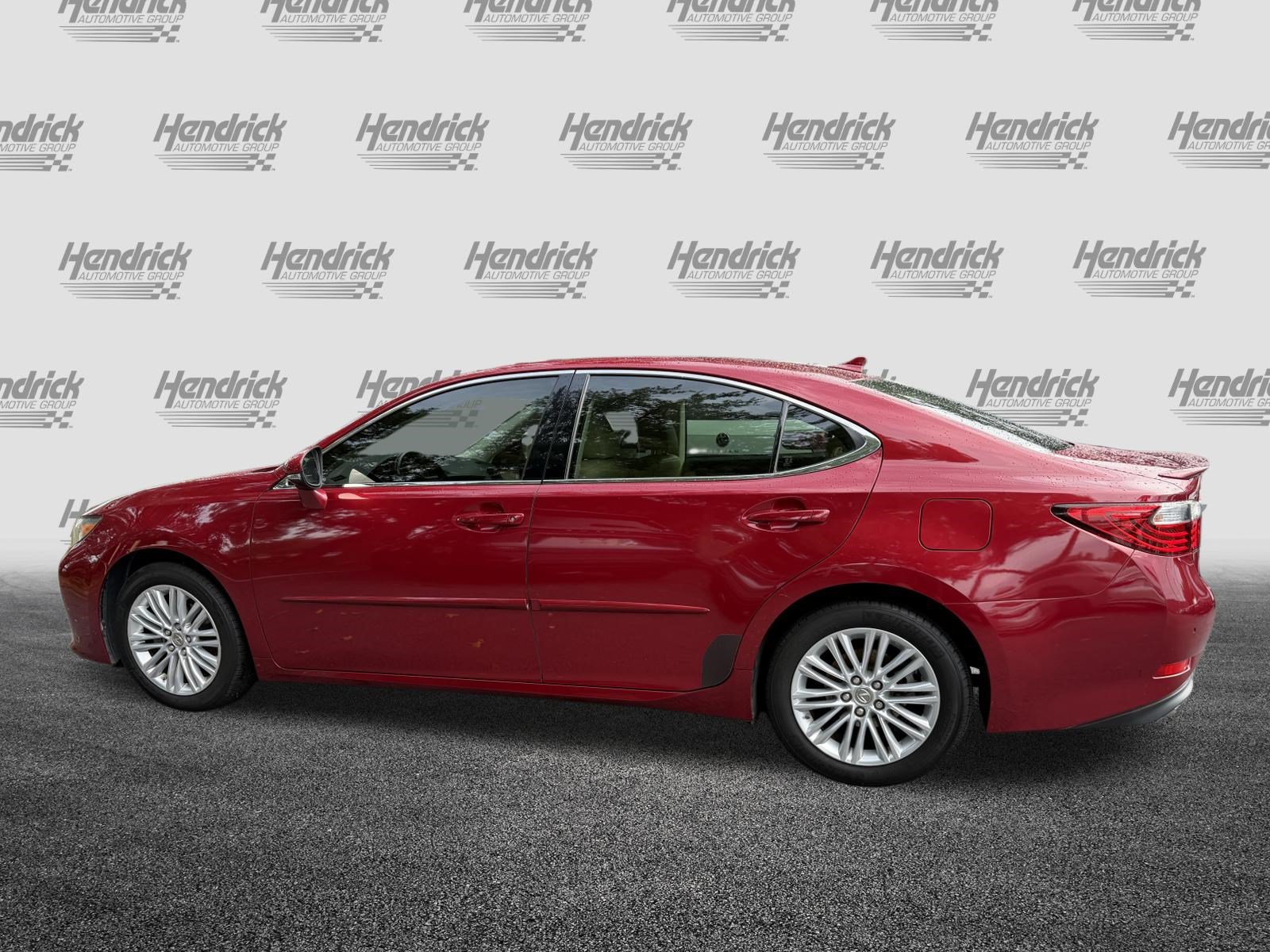 Used 2013 Lexus ES 350 w/ Luxury Pkg FWD image 6