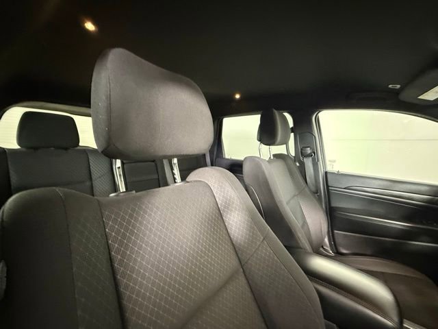 Used 2019 Jeep Grand Cherokee Laredo image 33