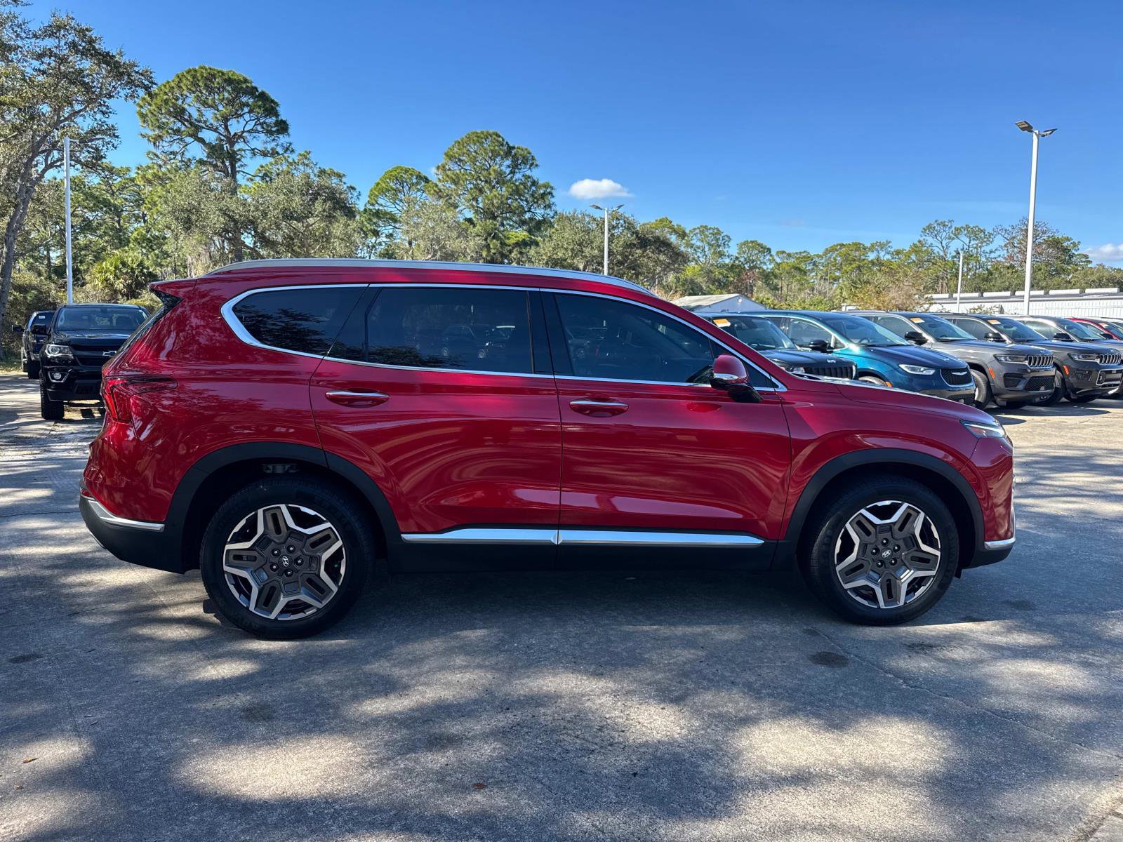 Used 2021 Hyundai Santa Fe Limited image 2