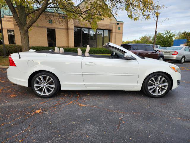 Used 2011 Volvo C70 T5 image 4